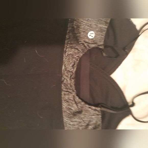 Lululemon yoga tops - Picture 6 of 14